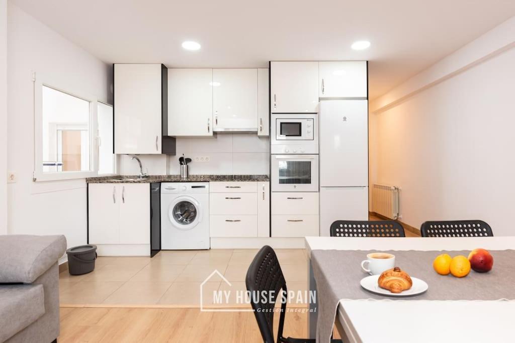 Myhousespain - Luminoso Y Amplio Piso En El Centro Хихон Екстериор снимка