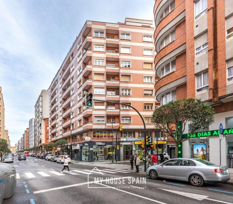 Myhousespain - Luminoso Y Amplio Piso En El Centro Хихон Екстериор снимка