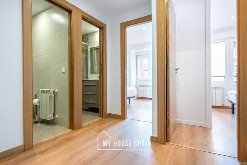 Myhousespain - Luminoso Y Amplio Piso En El Centro Хихон Екстериор снимка