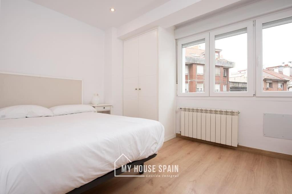 Myhousespain - Luminoso Y Amplio Piso En El Centro Хихон Екстериор снимка